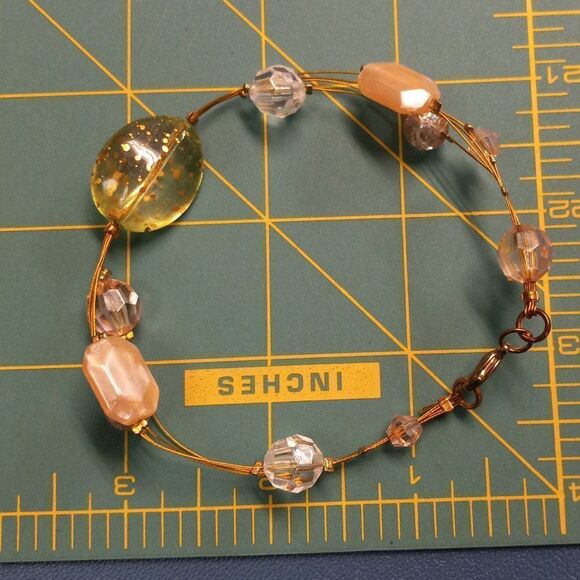 Limoges, France, Clamshell with bracelet - Picture 6 of 10